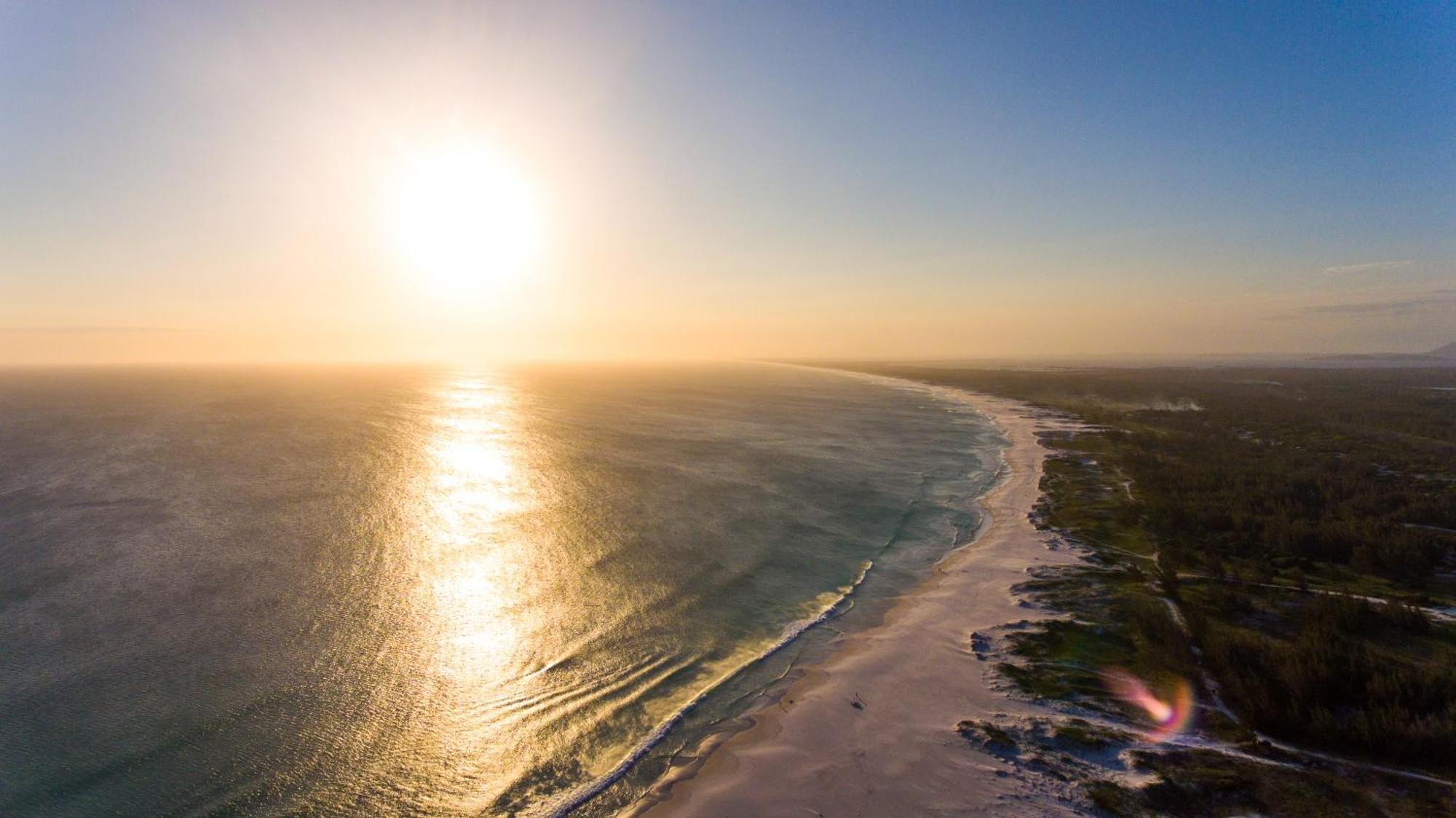 Lebon Vivant Arraial Do Cabo Praia Grande Exterior photo